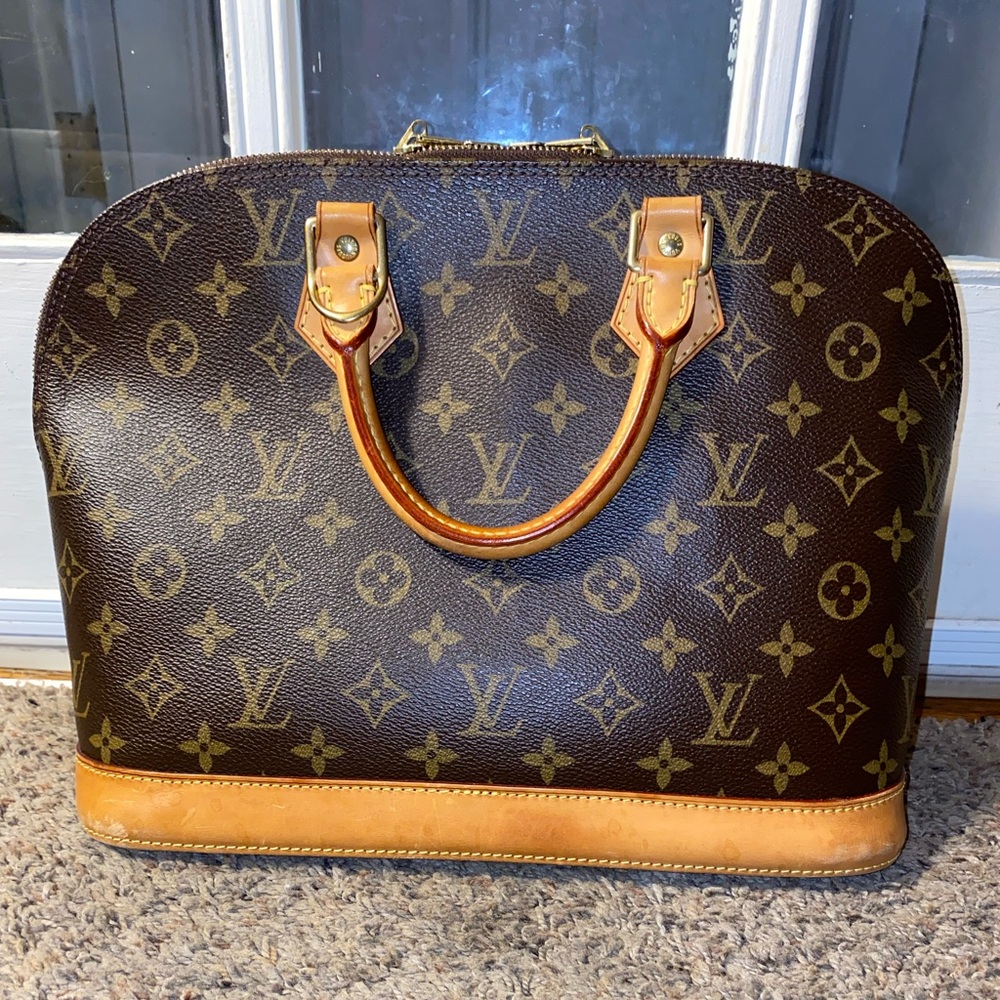 Louis Vuitton Alma PM
